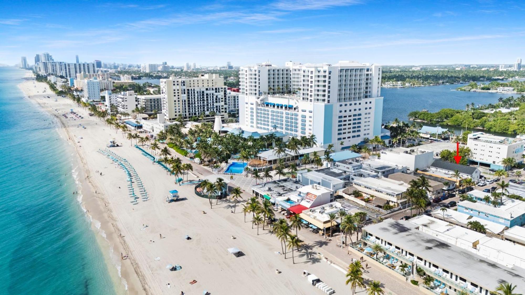 Modern Deluxe Loft Hollywood Beach Unit # 8 Bagian luar foto