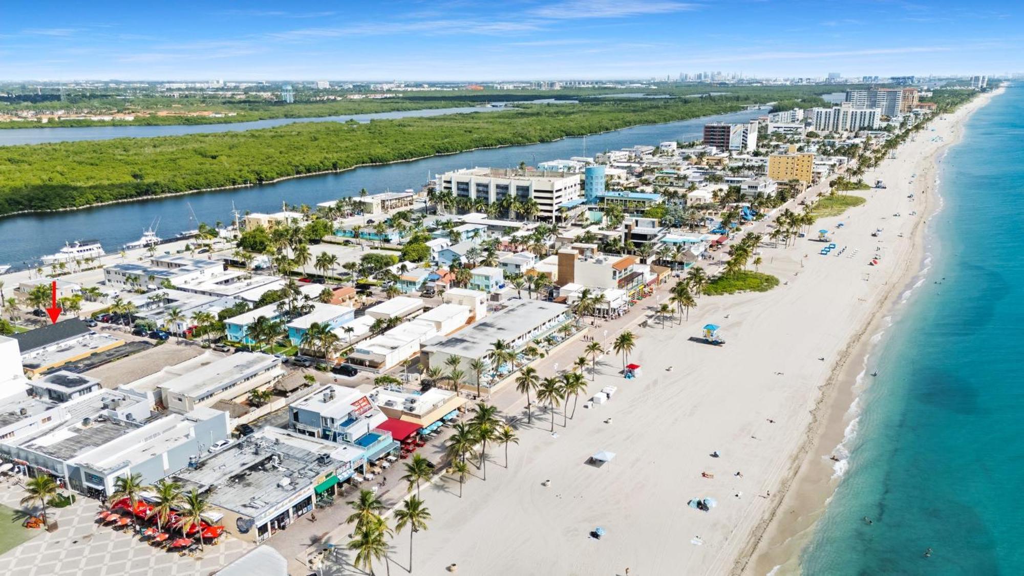 Modern Deluxe Loft Hollywood Beach Unit # 8 Bagian luar foto