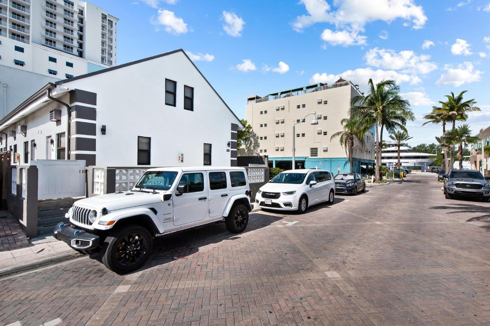 Modern Deluxe Loft Hollywood Beach Unit # 8 Bagian luar foto